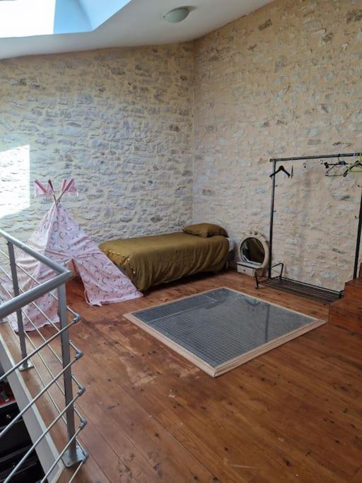 Villa Demeure En Pierre Avec Piscine Privee Etauliers Esterno foto
